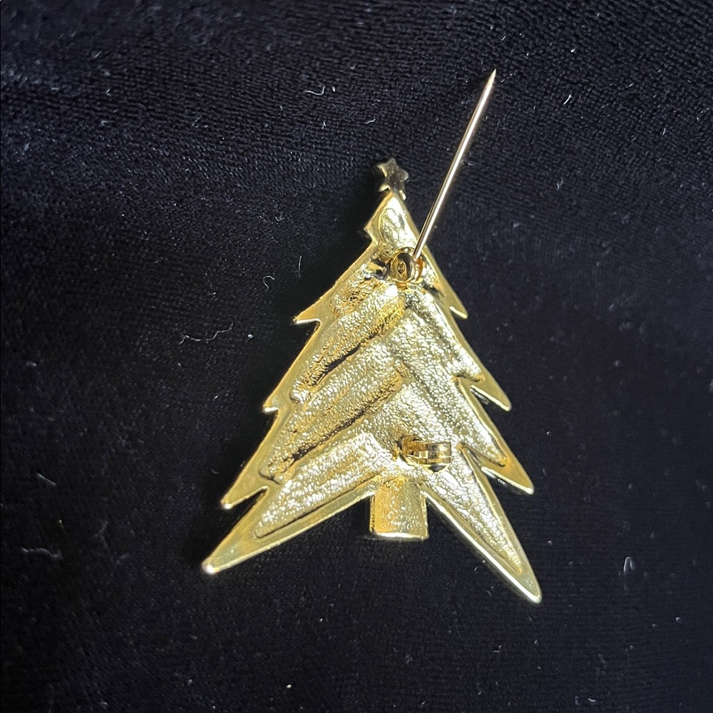 Vintage Rhinestone Christmas Tree Brooch - Picture 7 of 8